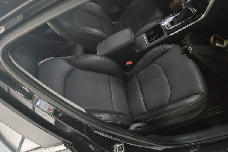 Used Kia K3 2021 1.5L CVT Fashion Edition Right Front Seat