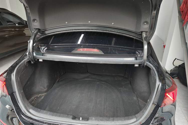 Used Kia K3 2021 1.5L CVT Fashion Edition Trunk