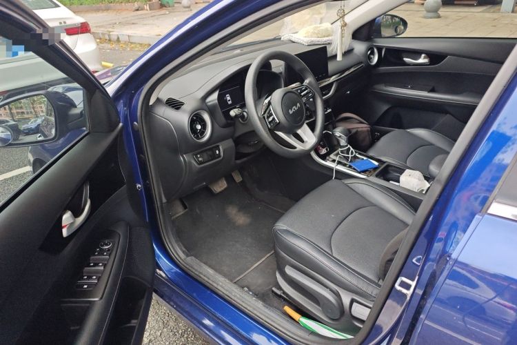 Used Kia K3 2021 1.5L CVT Fashion Edition Driver Seat
