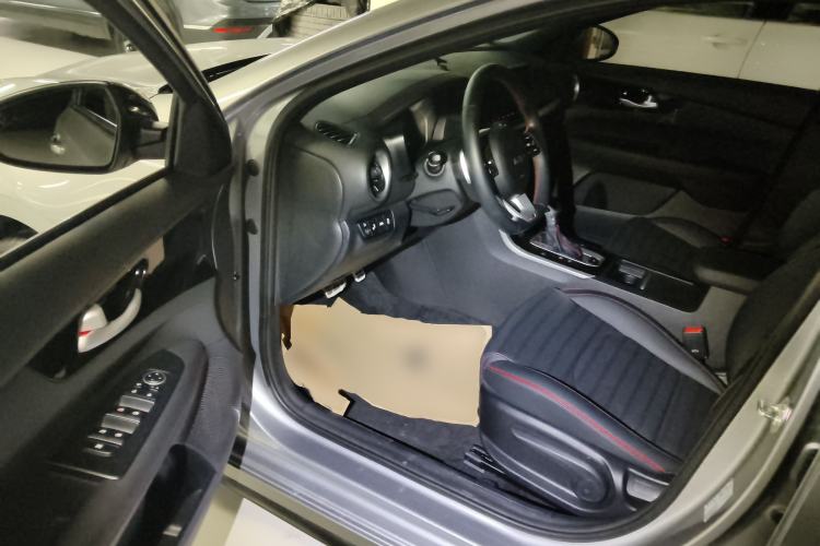 Used Kia K3 2021 Revised Version 1.4T DCT GT-Line Intelligent Drive Sport Edition Driver Seat