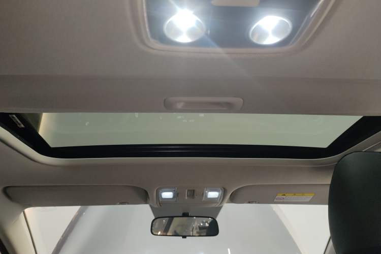 Used Kia K3 2021 Revised 1.5L CVT Fashion Edition Headliner