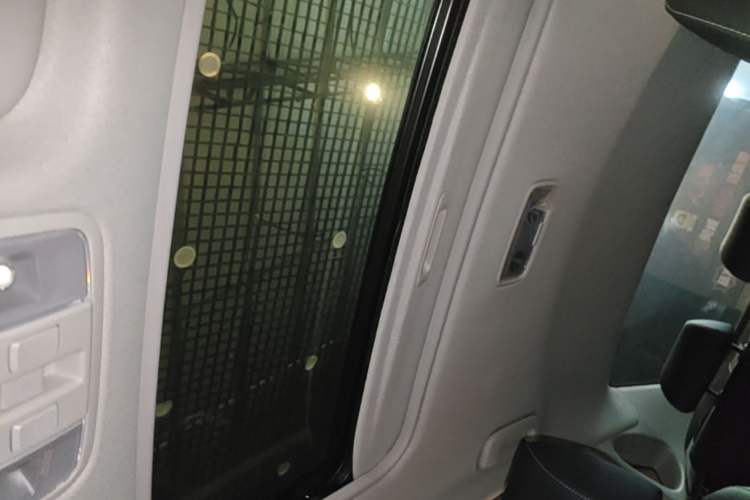 Used Kia K3 2021 Revised 1.5L CVT Fashion Edition Headliner