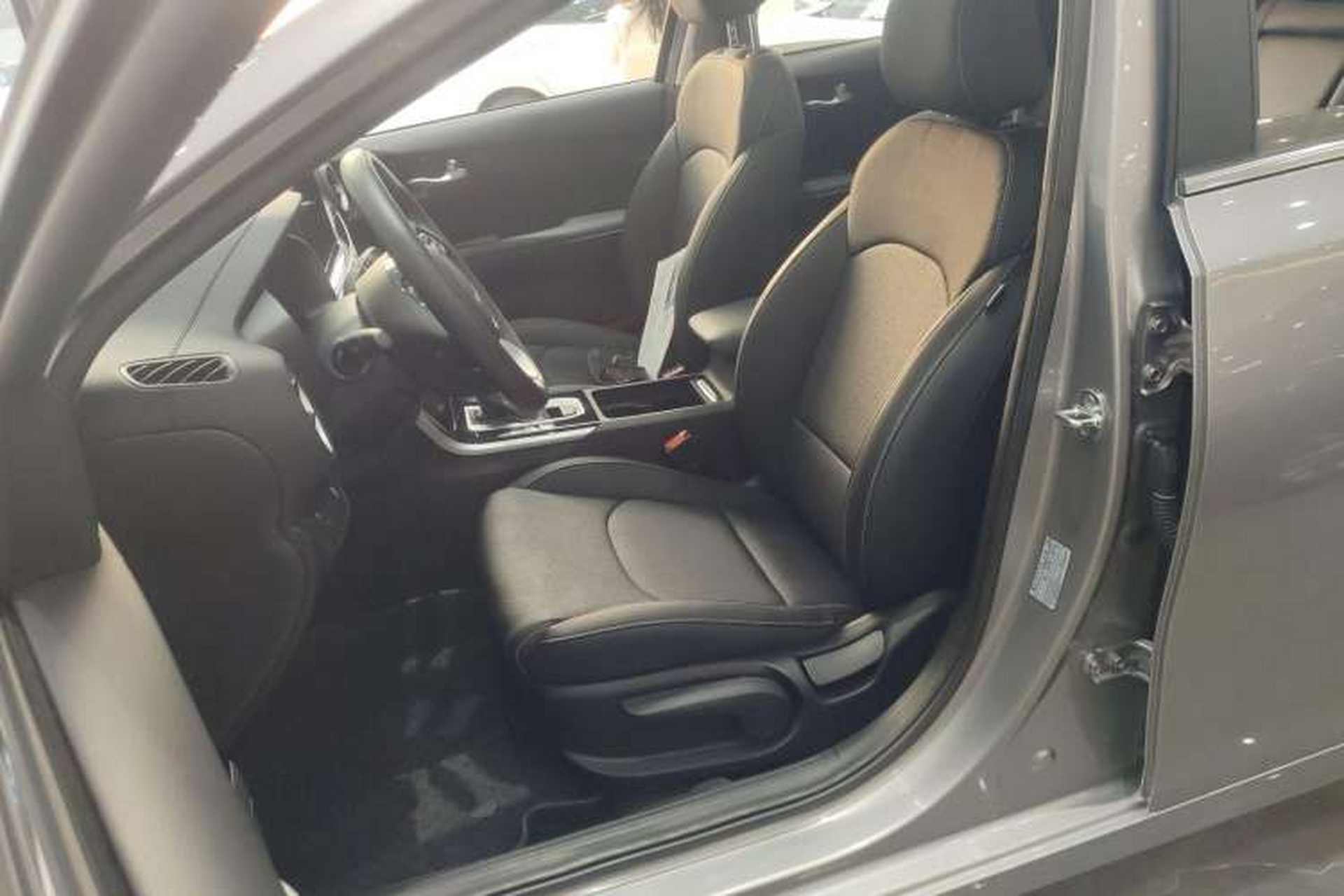 Used Kia K3 2021 Revised 1.5L CVT Fashion Edition Left Front Seat