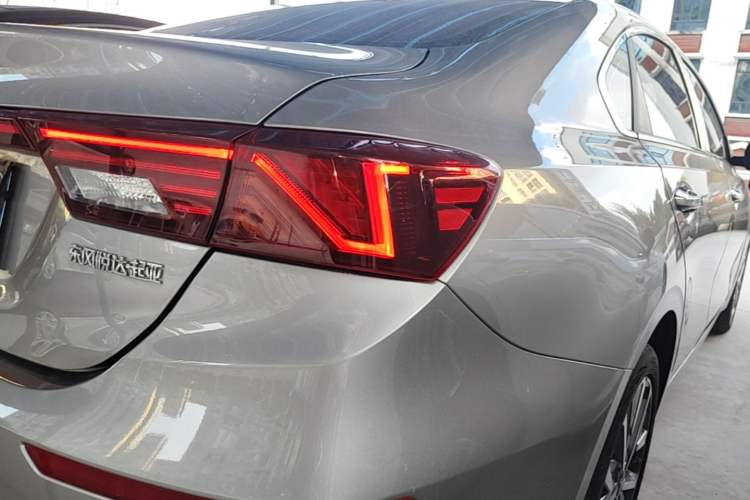 Used Kia K3 2021 Revised 1.5L CVT Fashion Edition Right Rear Taillight