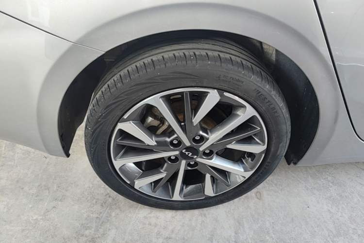 Used Kia K3 2021 Revised 1.5L CVT Fashion Edition Right Rear Wheel Hub