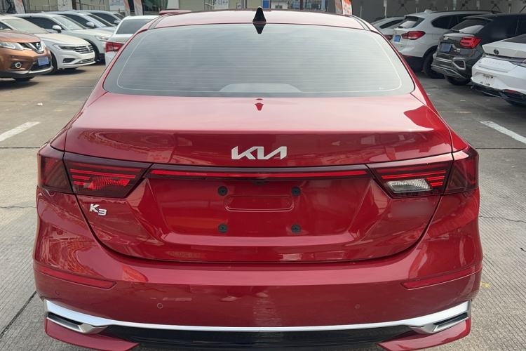 Used Kia K3 2021 Revised 1.5L CVT Fashion Edition Exterior 4