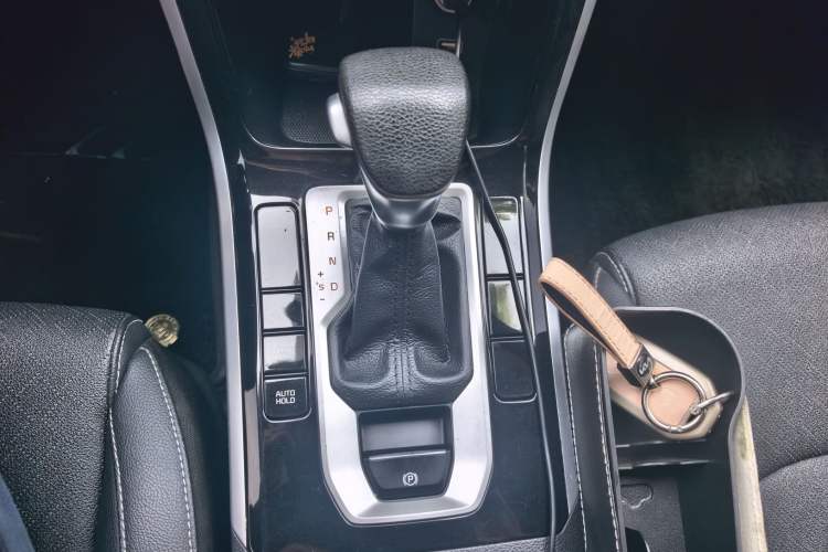 Used Kia K3 2021 1.5L CVT Youth Edition Gear Lever