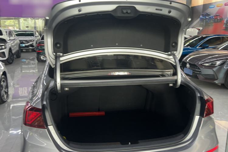 Used Kia K3 2021 Revised 1.5L CVT Fashion Edition Trunk