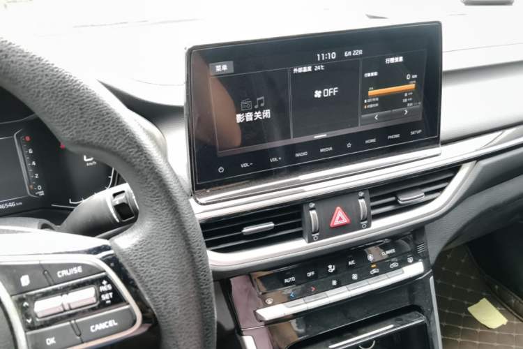 Used Kia K3 2021 Revised 1.5L CVT Fashion Edition Audio And AC Panel