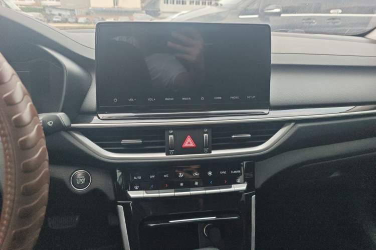 Used Kia K3 2021 1.5L CVT Fashion Edition Audio And AC Panel