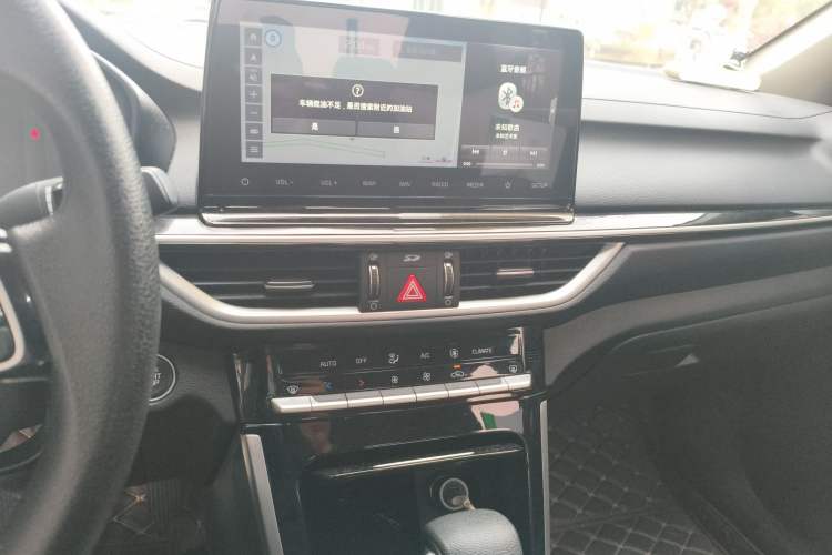 Used Kia K3 2021 Revised 1.5L CVT Fashion Edition Audio And AC Panel
