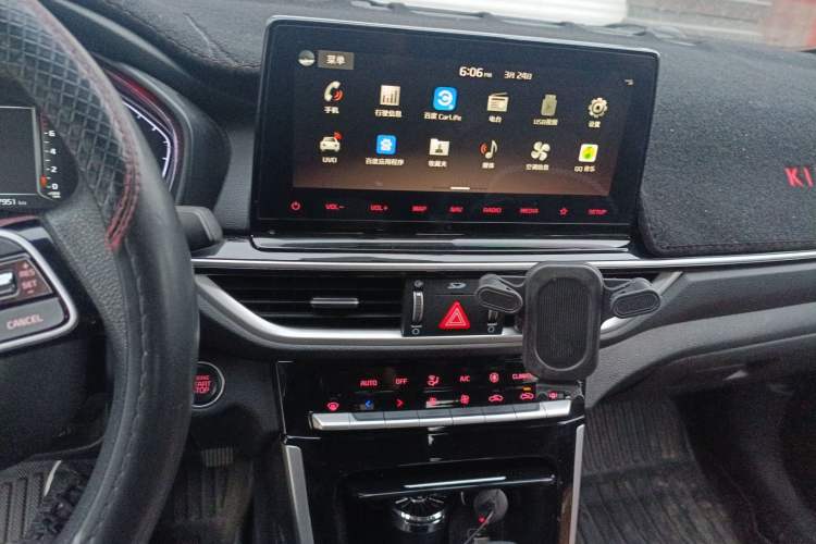 Used Kia K3 2021 Revised 1.5L CVT Fashion Edition Audio And AC Panel