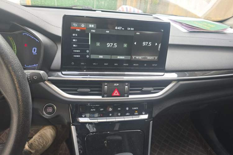 Used Kia K3 2021 Revised 1.5L CVT Fashion Edition Audio And AC Panel