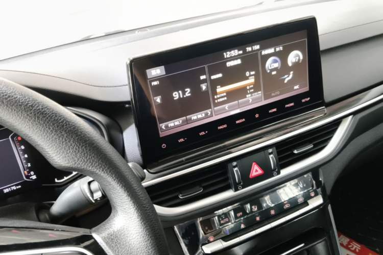 Used Kia K3 2021 Revised 1.5L CVT Fashion Edition Audio And AC Panel