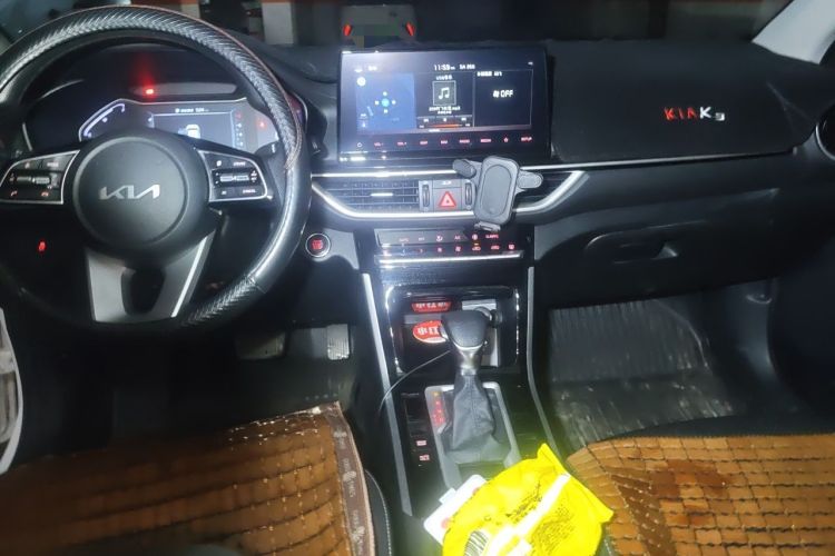 Used Kia K3 2021 Revised 1.5L CVT Fashion Edition Audio And AC Panel