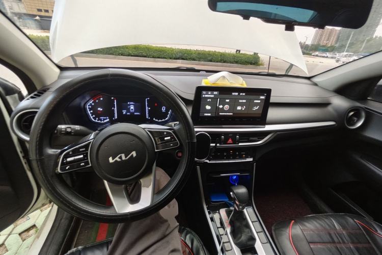 Used Kia K3 2021 Revised 1.5L CVT Youth Edition Center Console