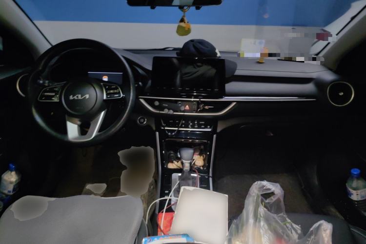 Used Kia K3 2021 Revised 1.5L CVT Fashion Edition Center Console