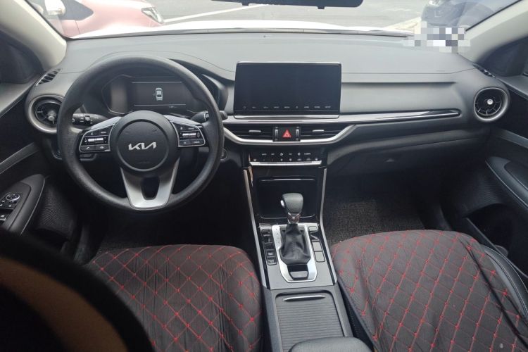 Used Kia K3 2021 Revised 1.5L CVT Fashion Edition Center Console