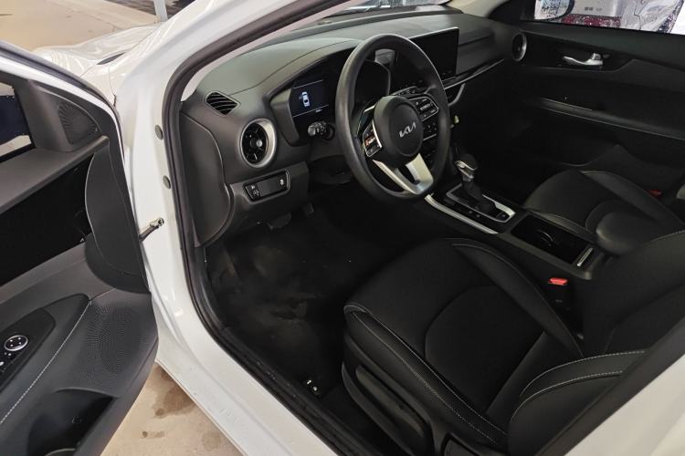 Used Kia K3 2021 Revised 1.5L CVT Fashion Edition Driver Seat