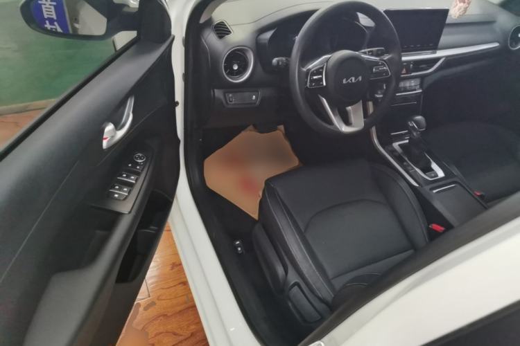 Used Kia K3 2021 Revised 1.5L CVT Youth Edition Driver Seat