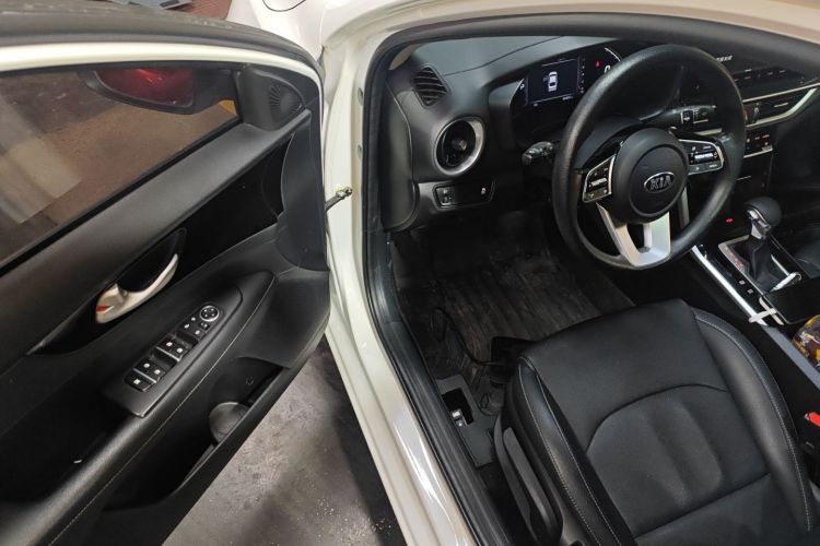 Used Kia K3 2021 1.5L CVT Fashion Edition Driver Seat