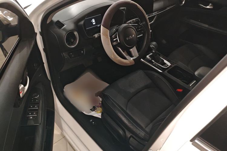 Used Kia K3 2021 Revised 1.5L CVT Fashion Edition Driver Seat