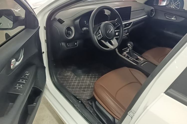 Used Kia K3 2021 1.5L CVT Youth Edition Driver Seat