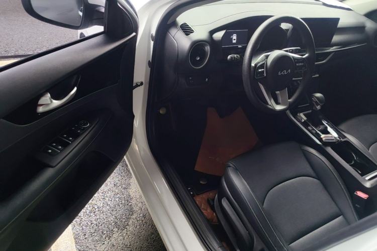 Used Kia K3 2021 Revised 1.5L CVT Fashion Edition Driver Seat