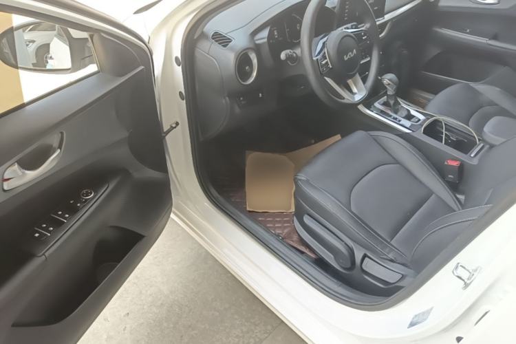 Used Kia K3 2021 Revised 1.5L CVT Youth Edition Driver Seat