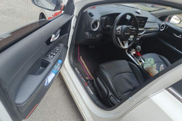 Used Kia K3 2021 Revised 1.5L CVT Fashion Edition Driver Seat