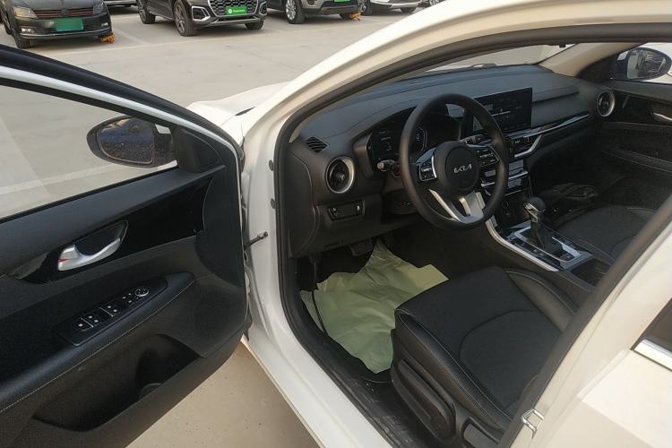 Used Kia K3 2021 Revised 1.5L CVT Fashion Edition Driver Seat