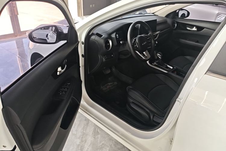 Used Kia K3 2021 Revised 1.5L CVT Fashion Edition Driver Seat