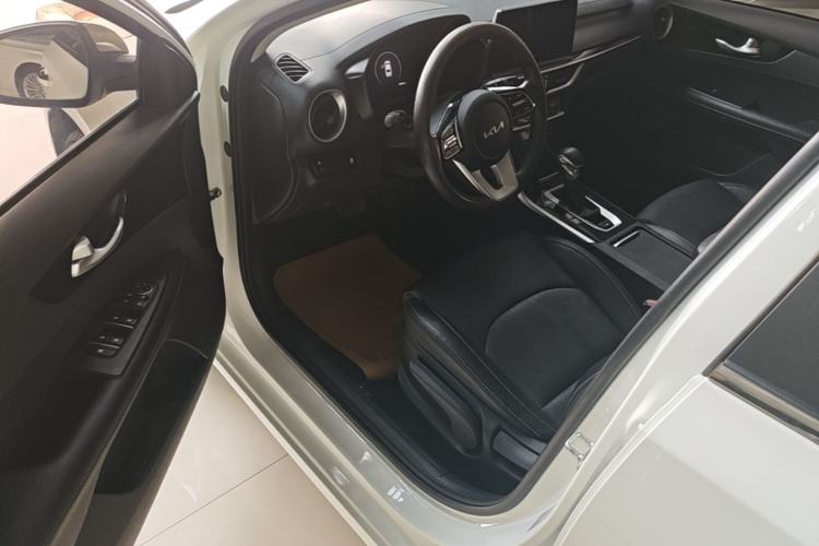 Used Kia K3 2021 Revised 1.5L CVT Fashion Edition Driver Seat