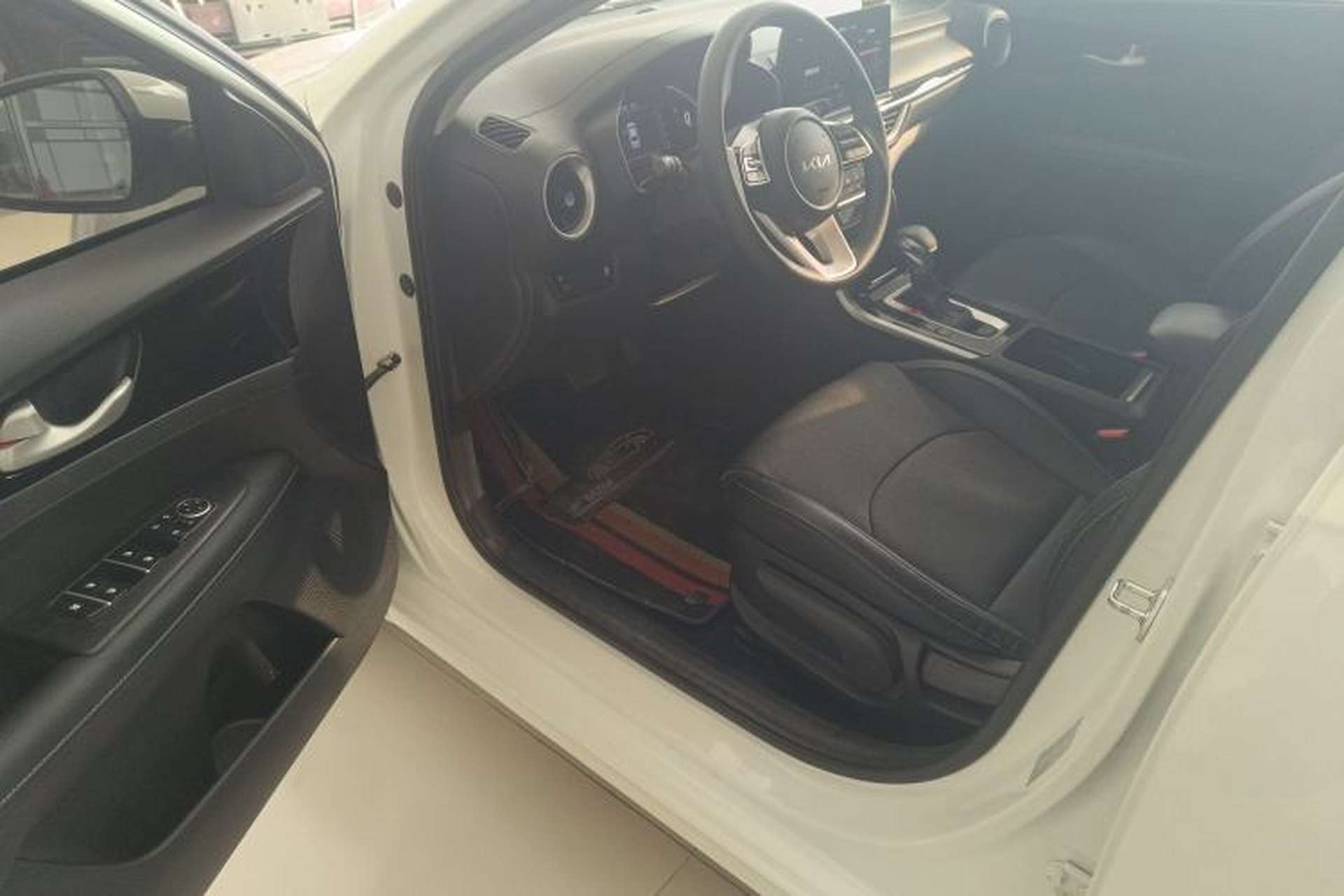 Used Kia K3 2021 Revised 1.5L CVT Fashion Edition Driver Seat