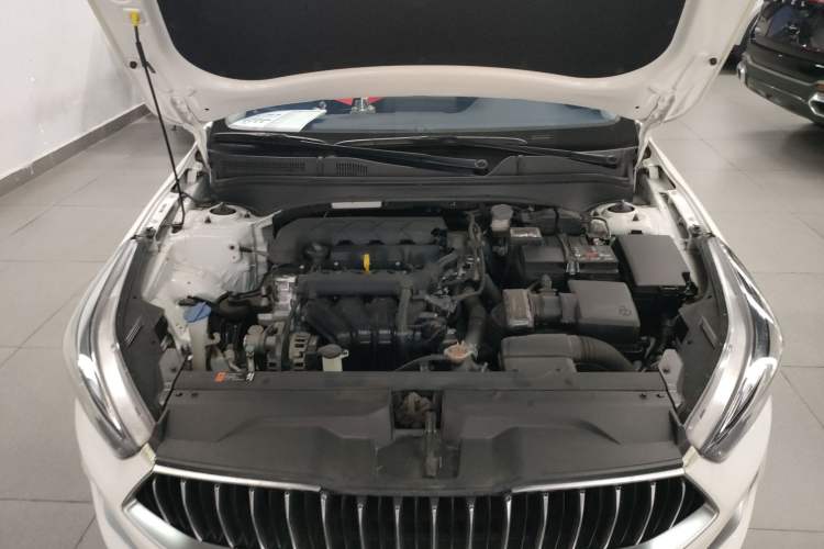 Used Kia K3 2021 Revised 1.5L CVT Fashion Edition Engine Bay