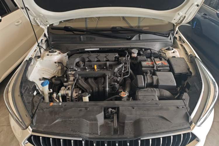 Used Kia K3 2021 Revised 1.5L CVT Fashion Edition Engine Bay