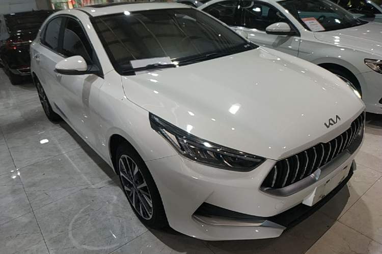 Used Kia K3 2021 Revised 1.5L CVT Fashion Edition Exterior 1