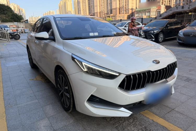 Used Kia K3 2021 1.5L CVT Fashion Edition Exterior 2
