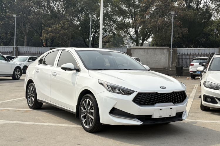 Used Kia K3 2021 1.5L CVT Youth Edition Exterior 2