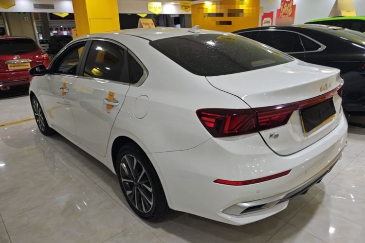 Used Kia K3 2021 Revised 1.5L CVT Fashion Edition Exterior 2