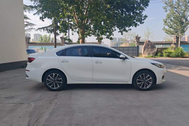 Used Kia K3 2021 Revised 1.5L CVT Fashion Edition Exterior 2