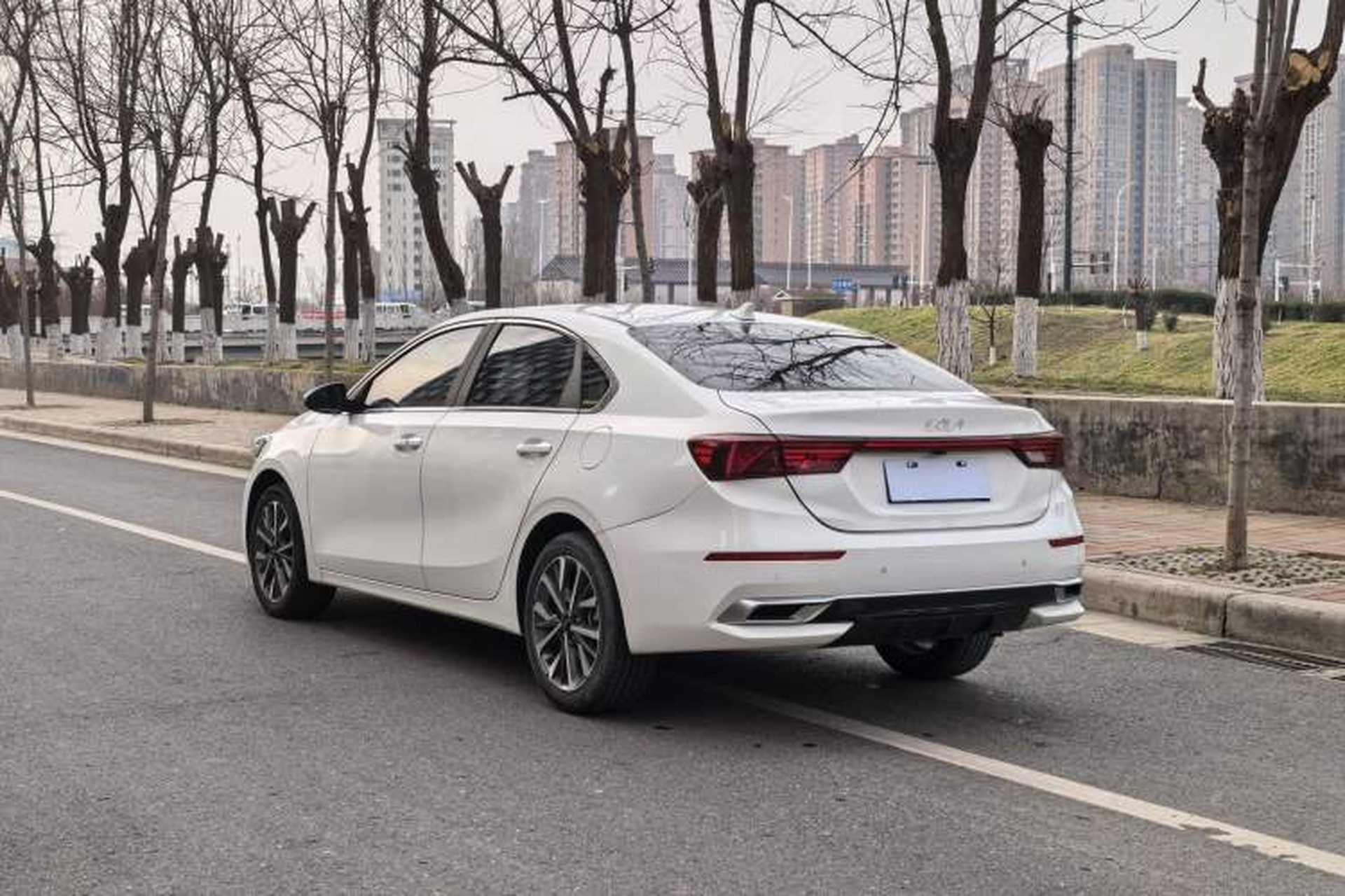Used Kia K3 2021 Revised 1.5L CVT Fashion Edition Exterior 3