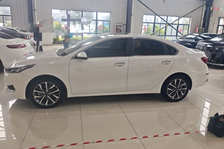 Used Kia K3 2021 Revised 1.5L CVT Fashion Edition Exterior 3