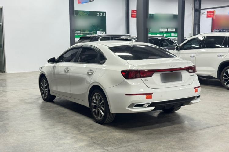 Used Kia K3 2021 Revised 1.5L CVT Fashion Edition Exterior 3