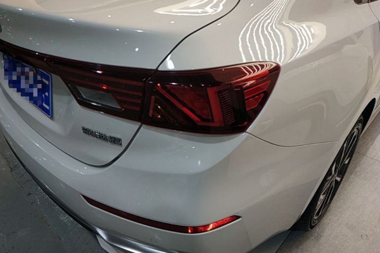 Used Kia K3 2021 Revised 1.5L CVT Fashion Edition Exterior 3