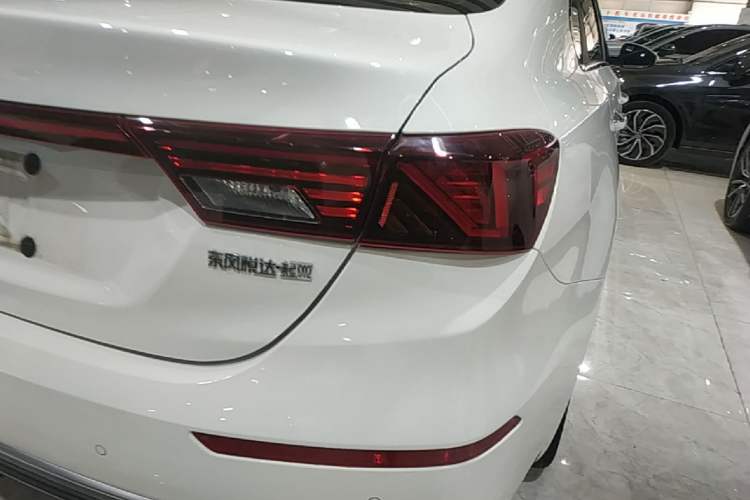 Used Kia K3 2021 Revised 1.5L CVT Fashion Edition Exterior 3