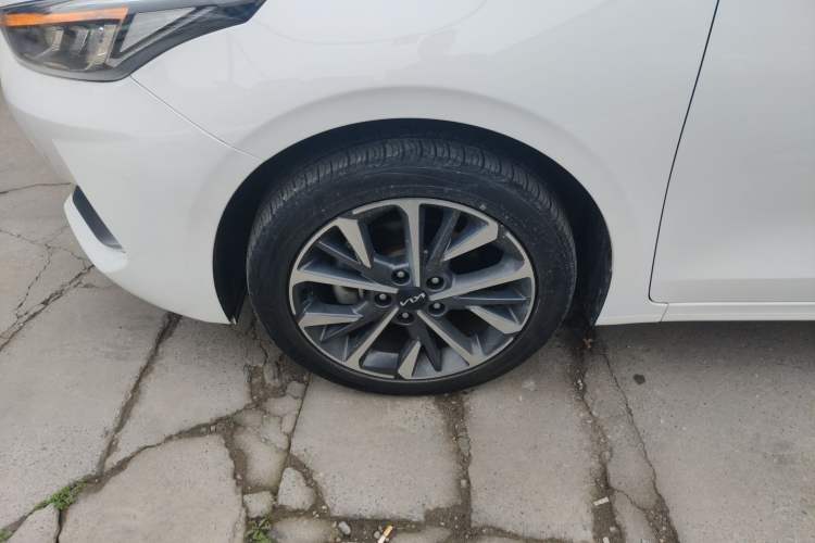 Used Kia K3 2021 Revised 1.5L CVT Fashion Edition Exterior 4