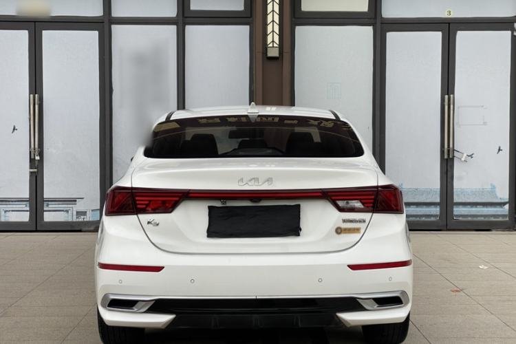 Used Kia K3 2021 Revised 1.5L CVT Fashion Edition Exterior 4