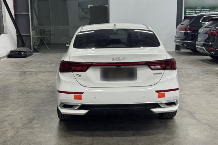 Used Kia K3 2021 Revised 1.5L CVT Fashion Edition Exterior 4