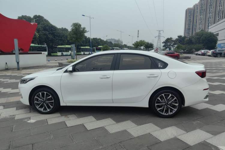 Used Kia K3 2021 1.4T DCT GT-Line Struggle Connected Edition Exterior 5